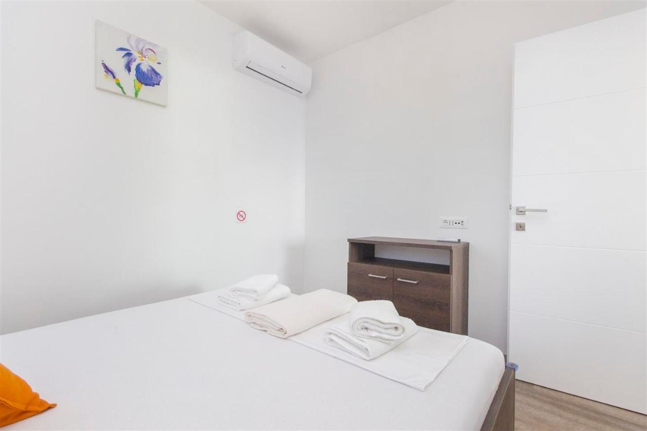 Villa Top Of Murter, Two Bedroom Apartment 2 외부 사진